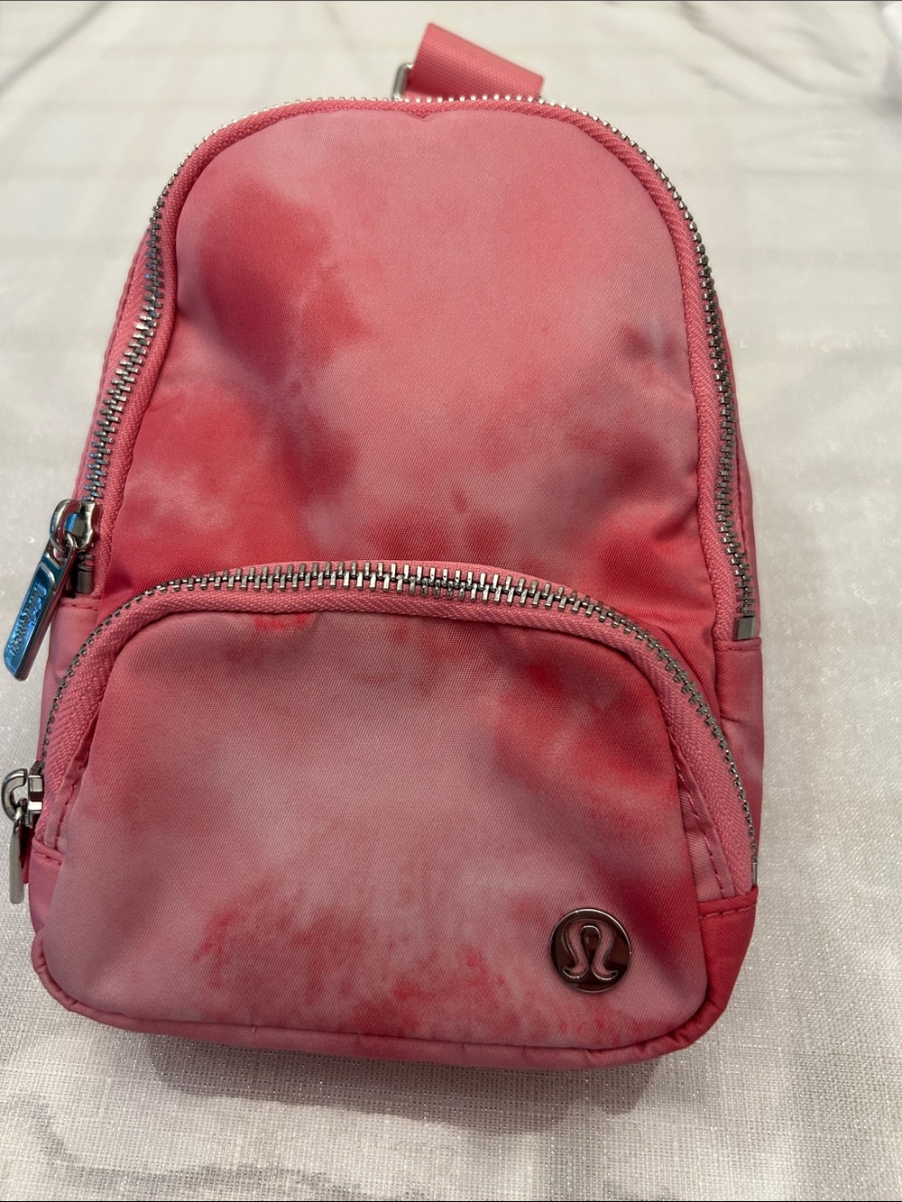 Lululemon BNWT small sling bag pink tie dyed imperfection